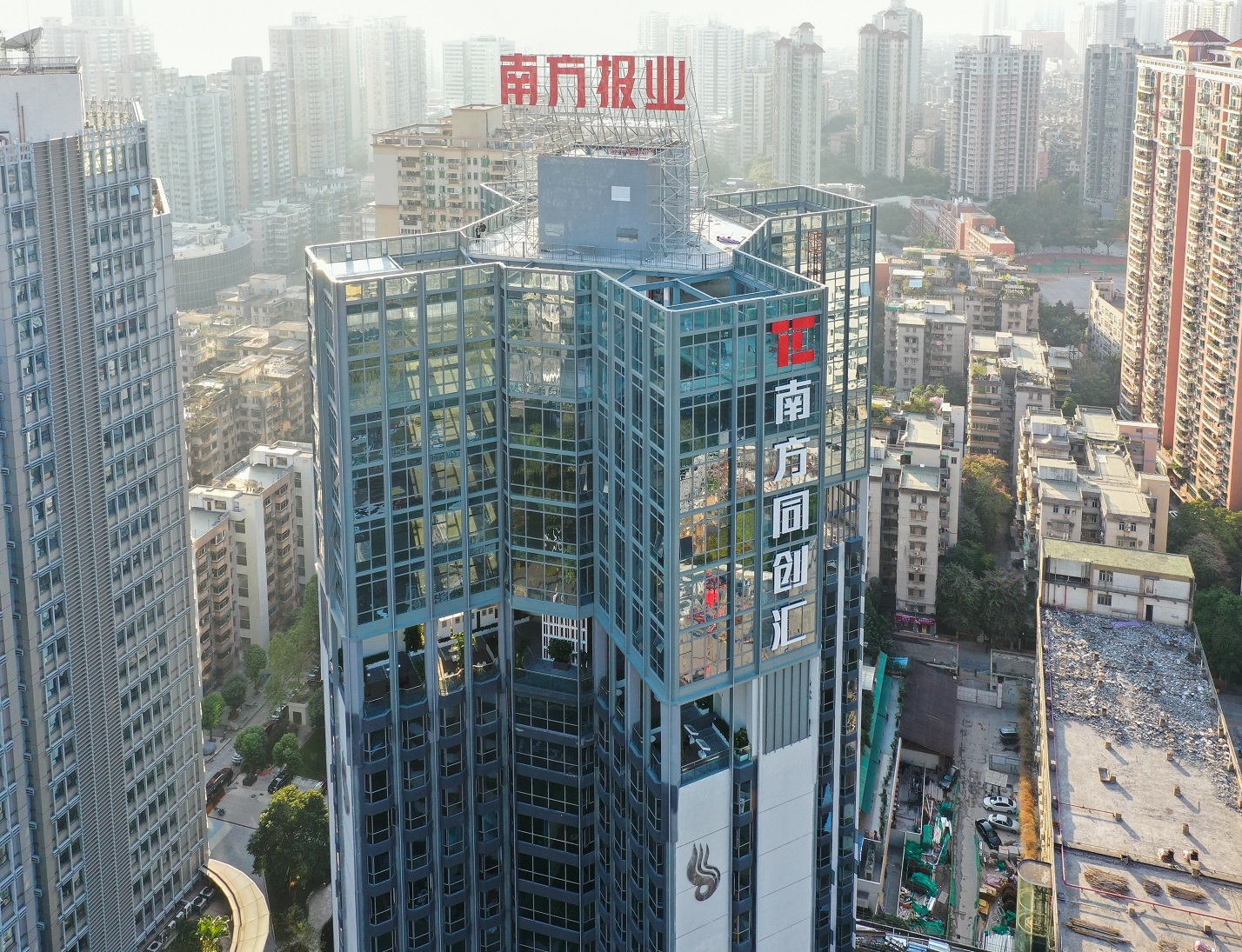 為什么說樓體發(fā)光字將成為城市建設(shè)不可或缺的一部分？
